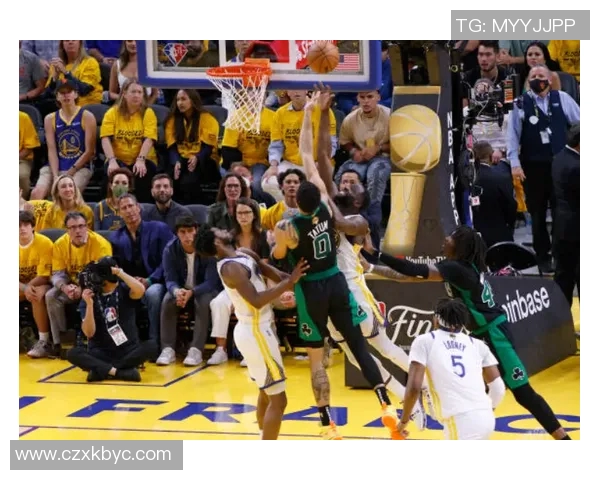 南京篮球队与武汉篮球队赛后复盘探讨灵活性对比赛胜负的影响