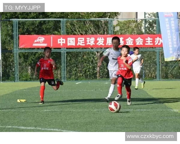 成都足球队荣登全国足球比赛经验排行榜第四名引发热议 成都足球队荣登全国足球比赛经验排行榜第四名引发热议