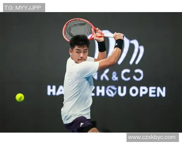 杭州网球队在全国锦标赛积分榜上以51分稳居第一名,表现出色 杭州网球队在全国锦标赛积分榜上以51分稳居第一名,表现出色