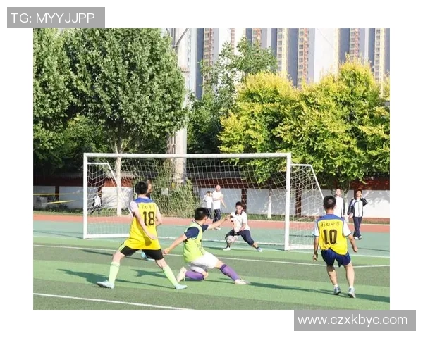 海淀进修附小足球明星闪耀赛场展现青春风采与团队精神