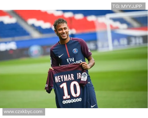 耐克足球明星汇聚超级巨星展现无与伦比的竞技魅力与风采 耐克足球明星汇聚超级巨星展现无与伦比的竞技魅力与风采